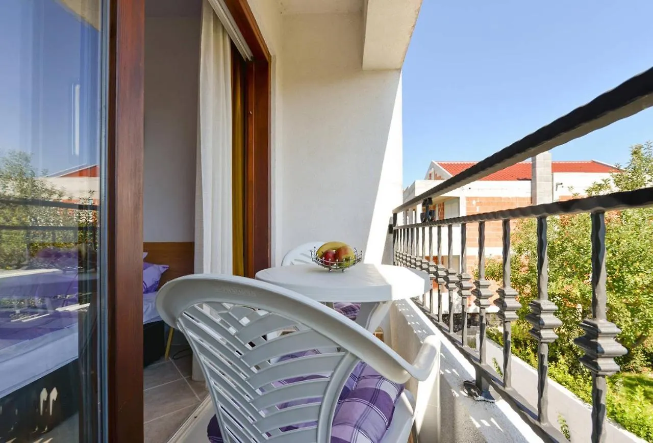 Rooms & Apartments Hegic Zadar