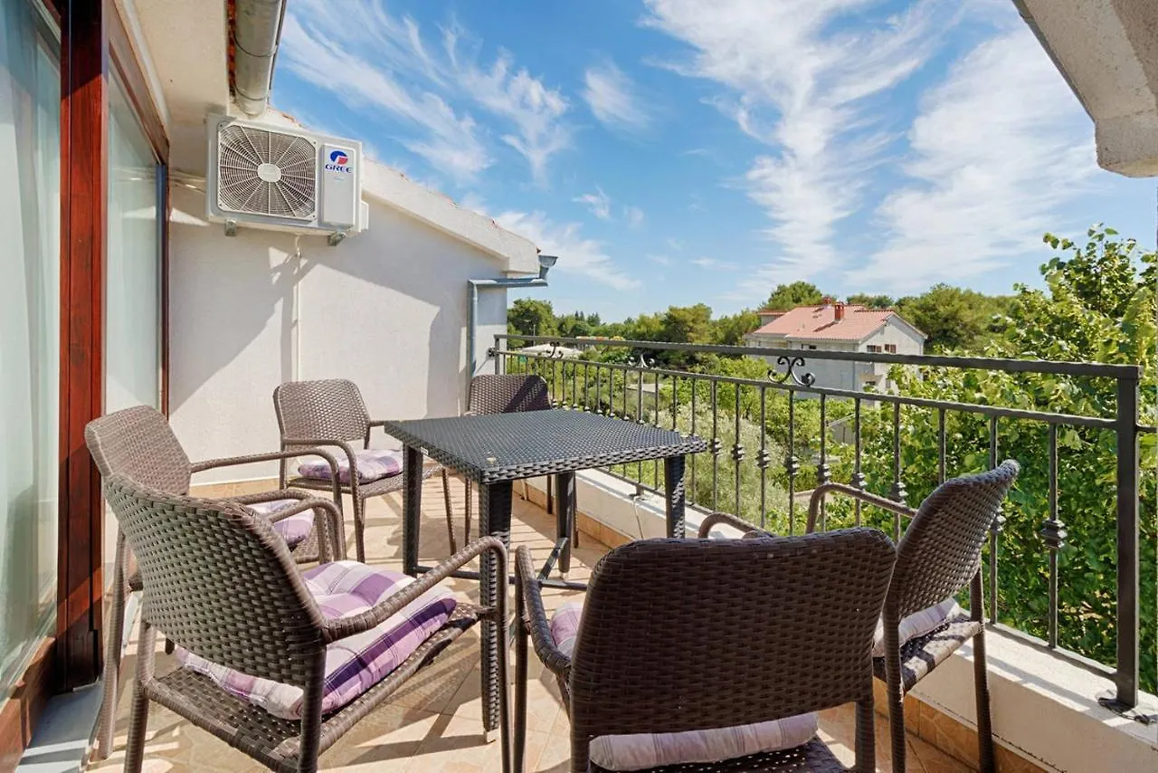 Rooms & Apartments Hegic Zadar