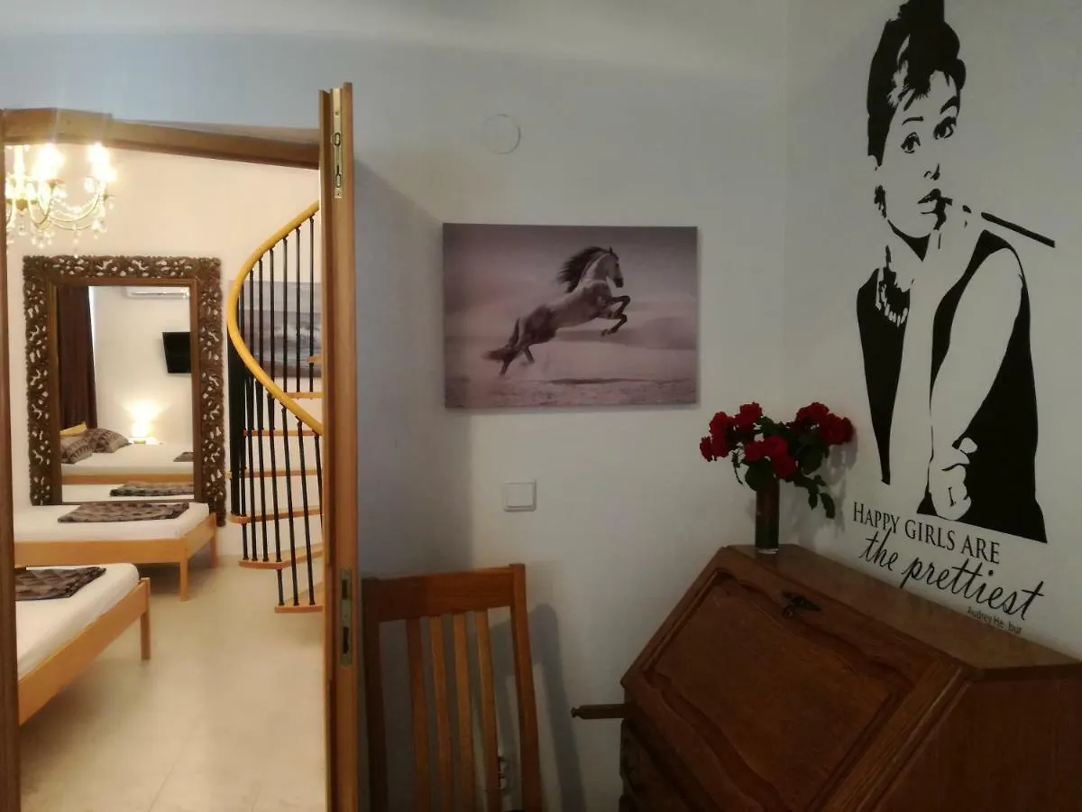 Rooms & Apartments Hegic Zadar